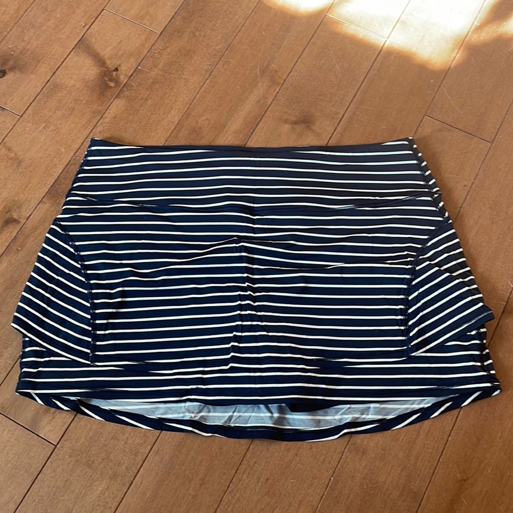 Sports skirt. Worn once